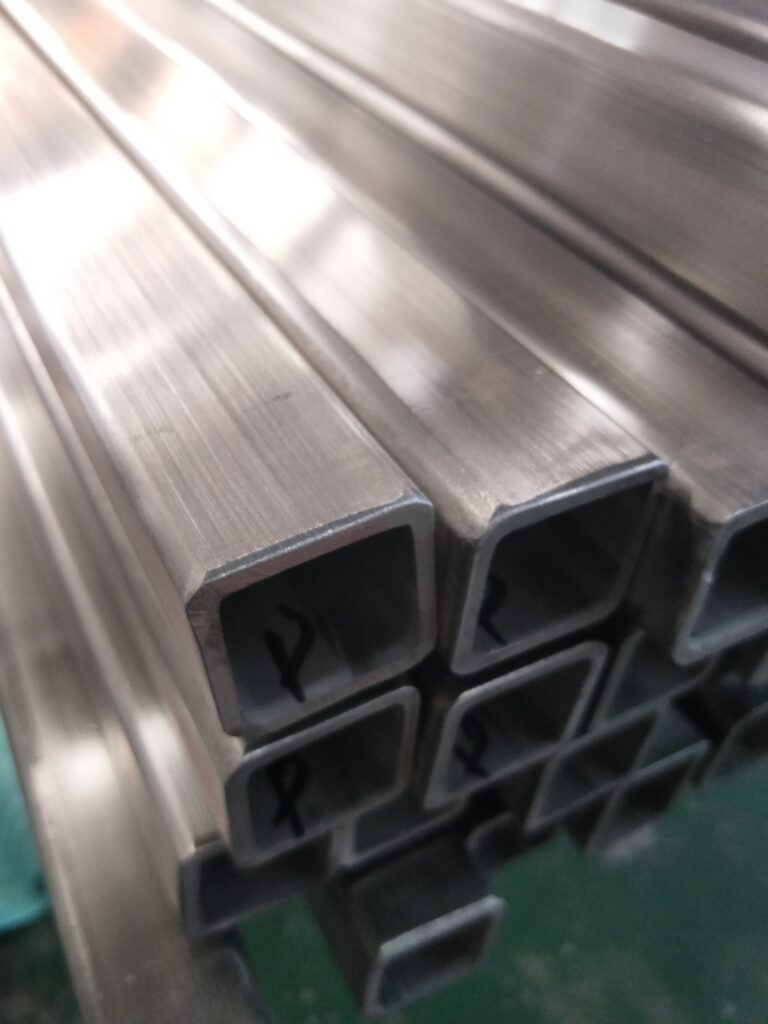 Factory Price ASTM Standard 304 201 Stainless Steel square Pipe square Seamless Stainless Steel Pipe 3 IMG20190813180011