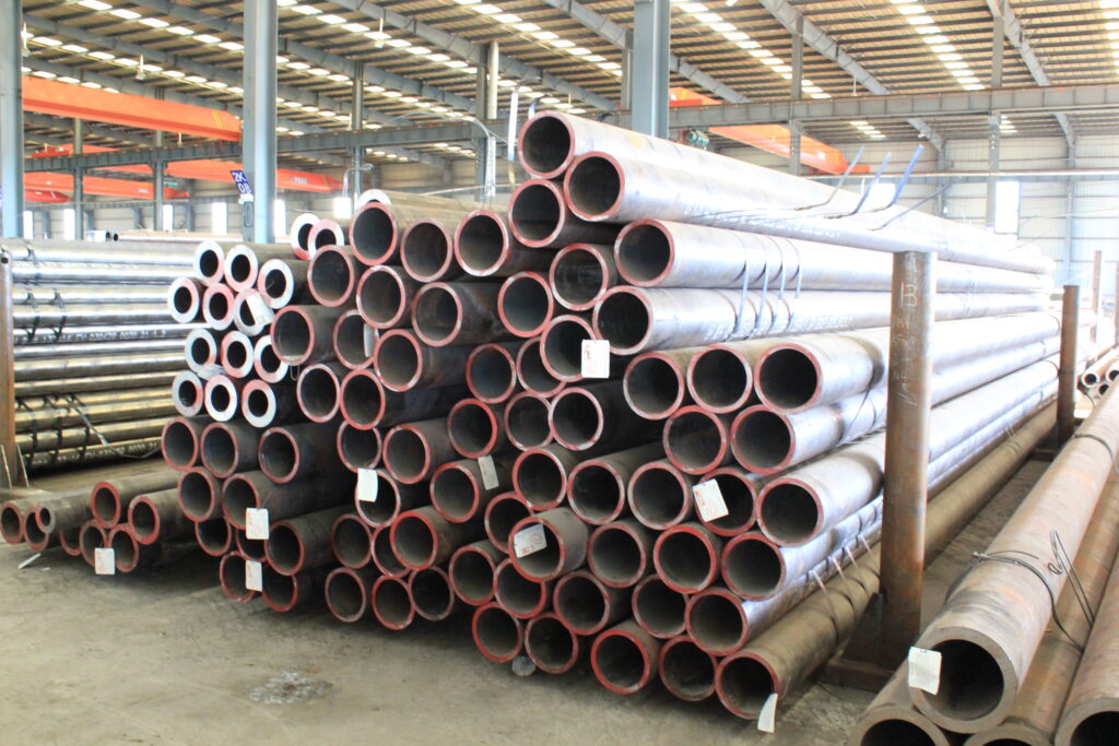 ASTM A335-P2 Hot Rolled Carbon alloy Seamless steel Pipe A213-T2 Seamless Steel Tube 1 IMG 5563