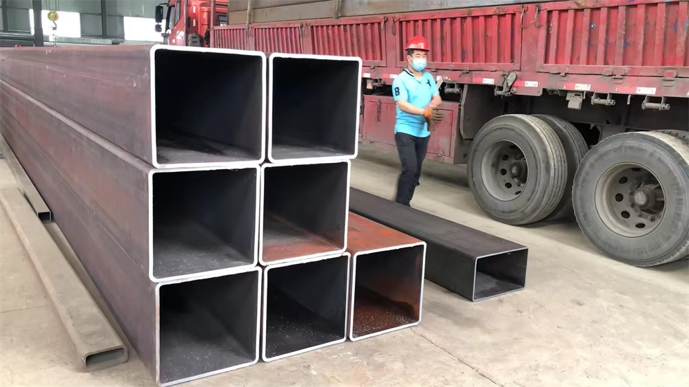 Factory direct sale of high-quality carbon steel welded metal Ms ERW black iron hollow cross-section rectangular steel pipe 2 image 11